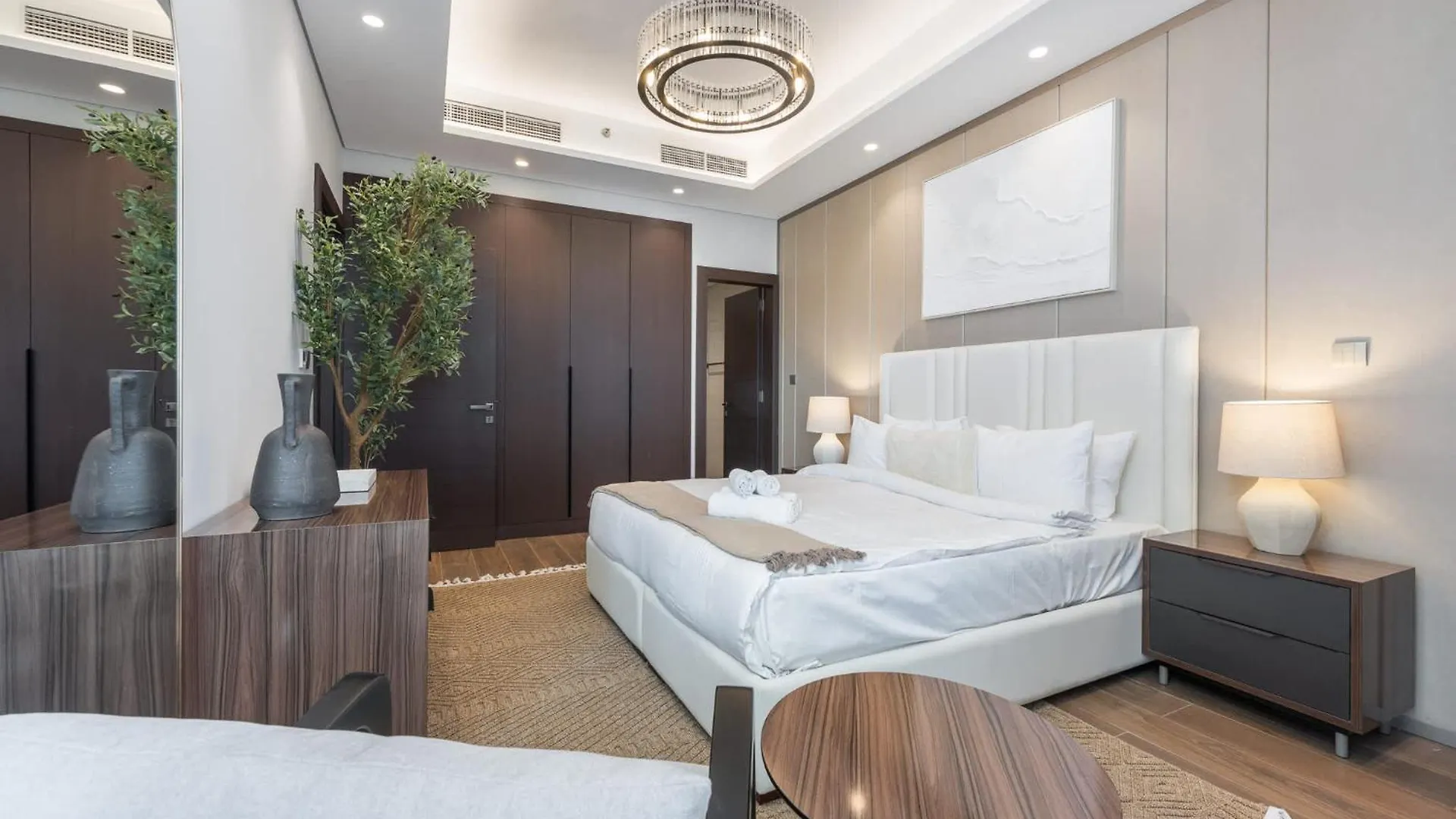 Eye-Catching 1 Bedroom Apartment In Nobles Tower Dubai 0*,