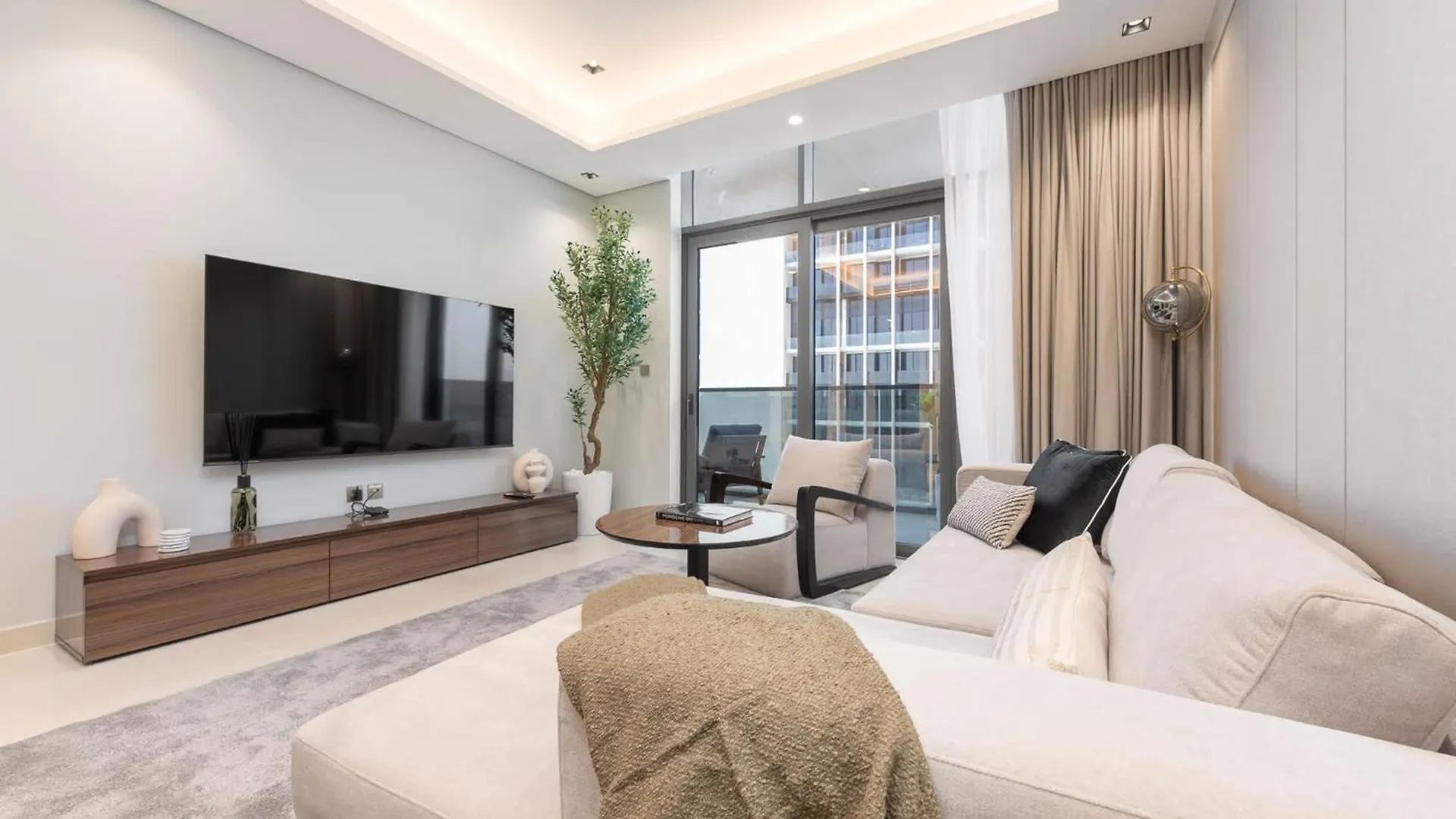 Eye-Catching 1 Bedroom Apartment In Nobles Tower Dubaï